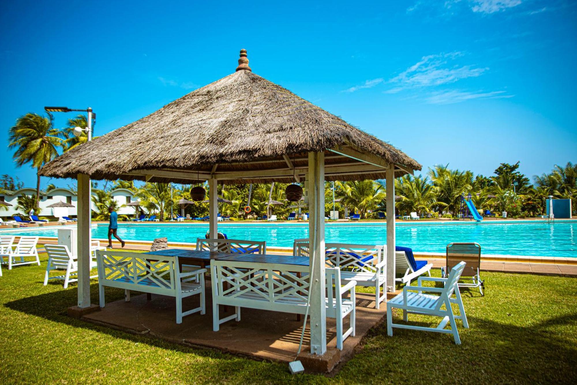 Hotel Sarakawa Lomé Esterno foto