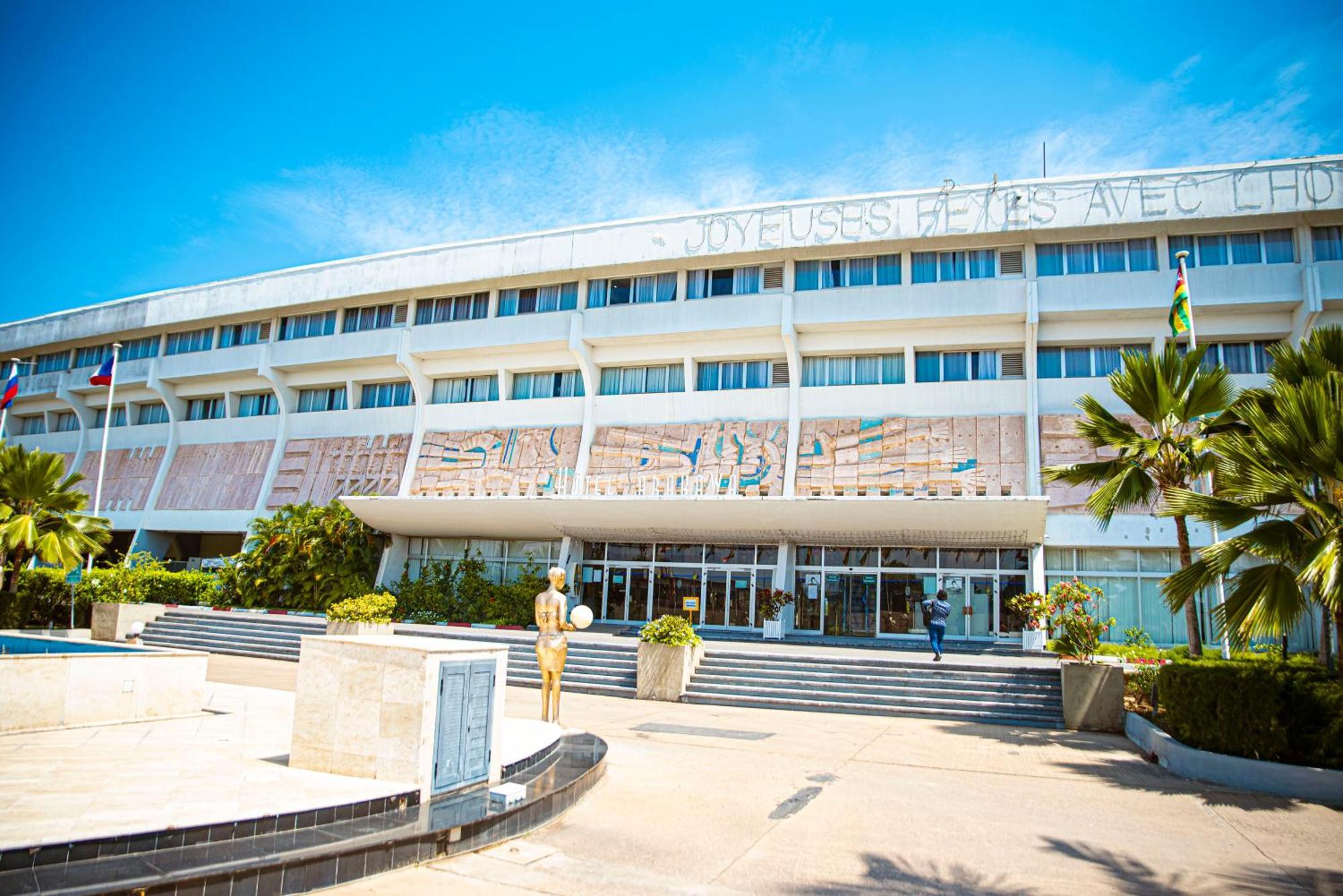 Hotel Sarakawa Lomé Esterno foto